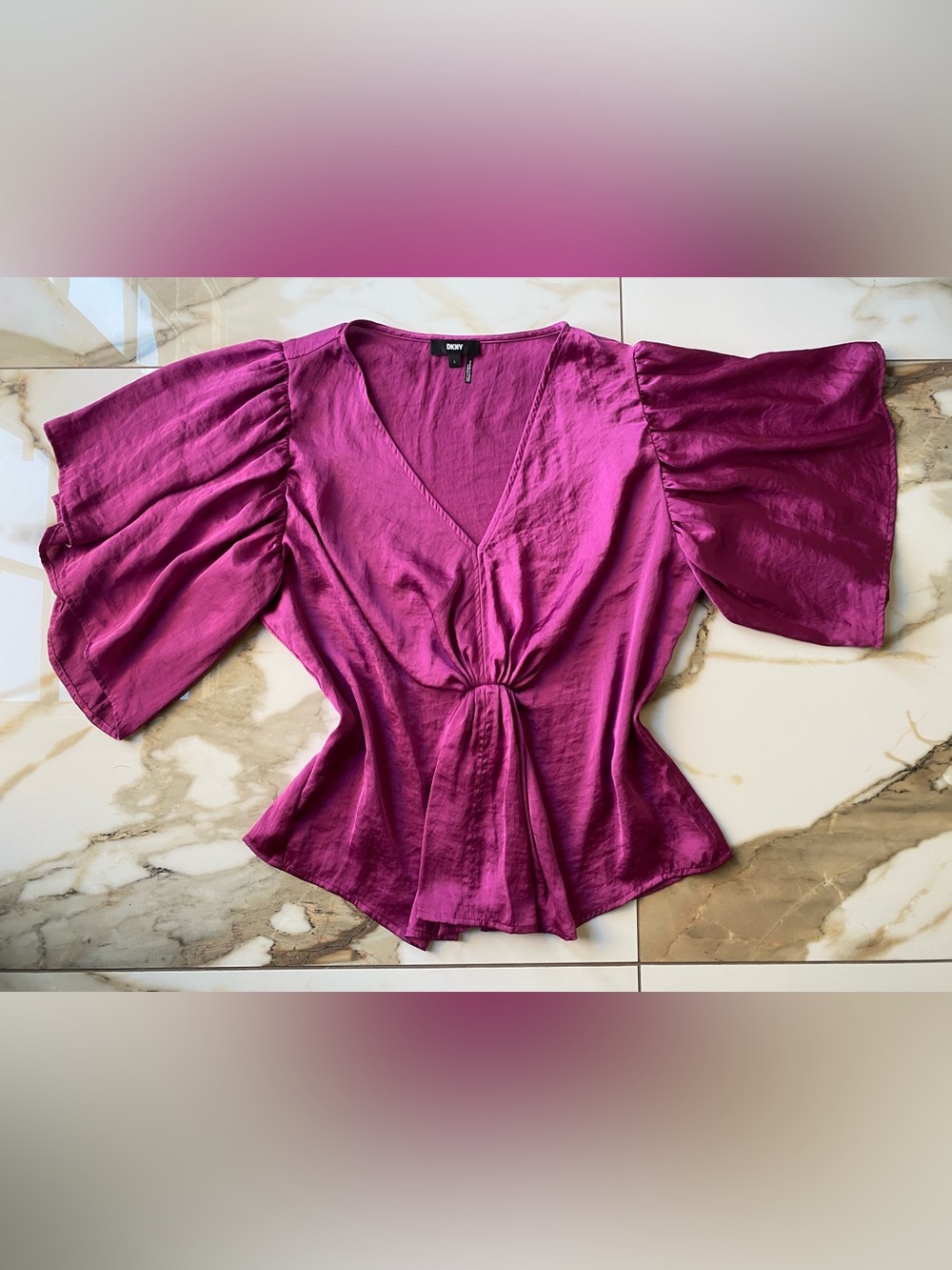 DKNY by Donna Karan Satin Fuchsia Pink V-Neck Short Flutter Sleeve Blouse - L - Picture 1 of 7